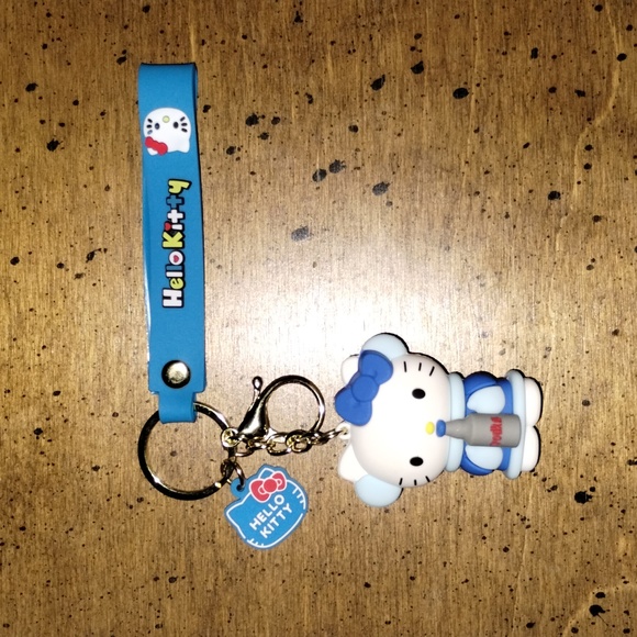 Hello Kitty Around The World Keychains - Picture 4 of 6